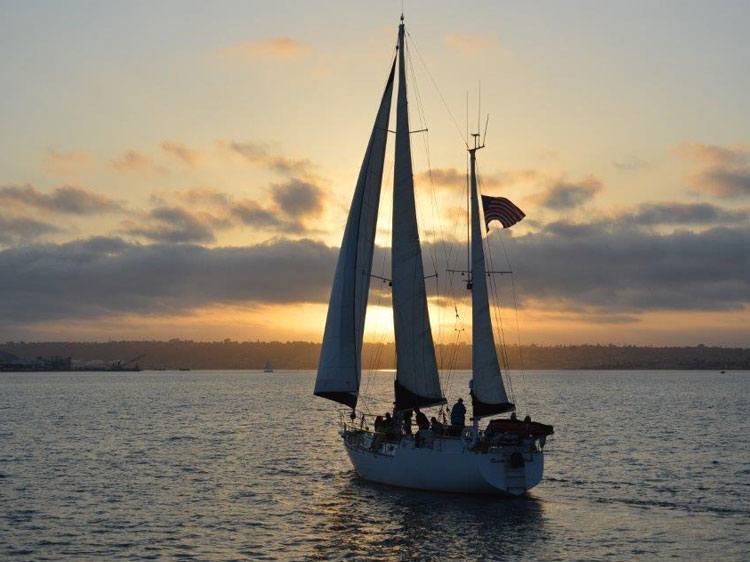 pacifica sailing charters and boat charters